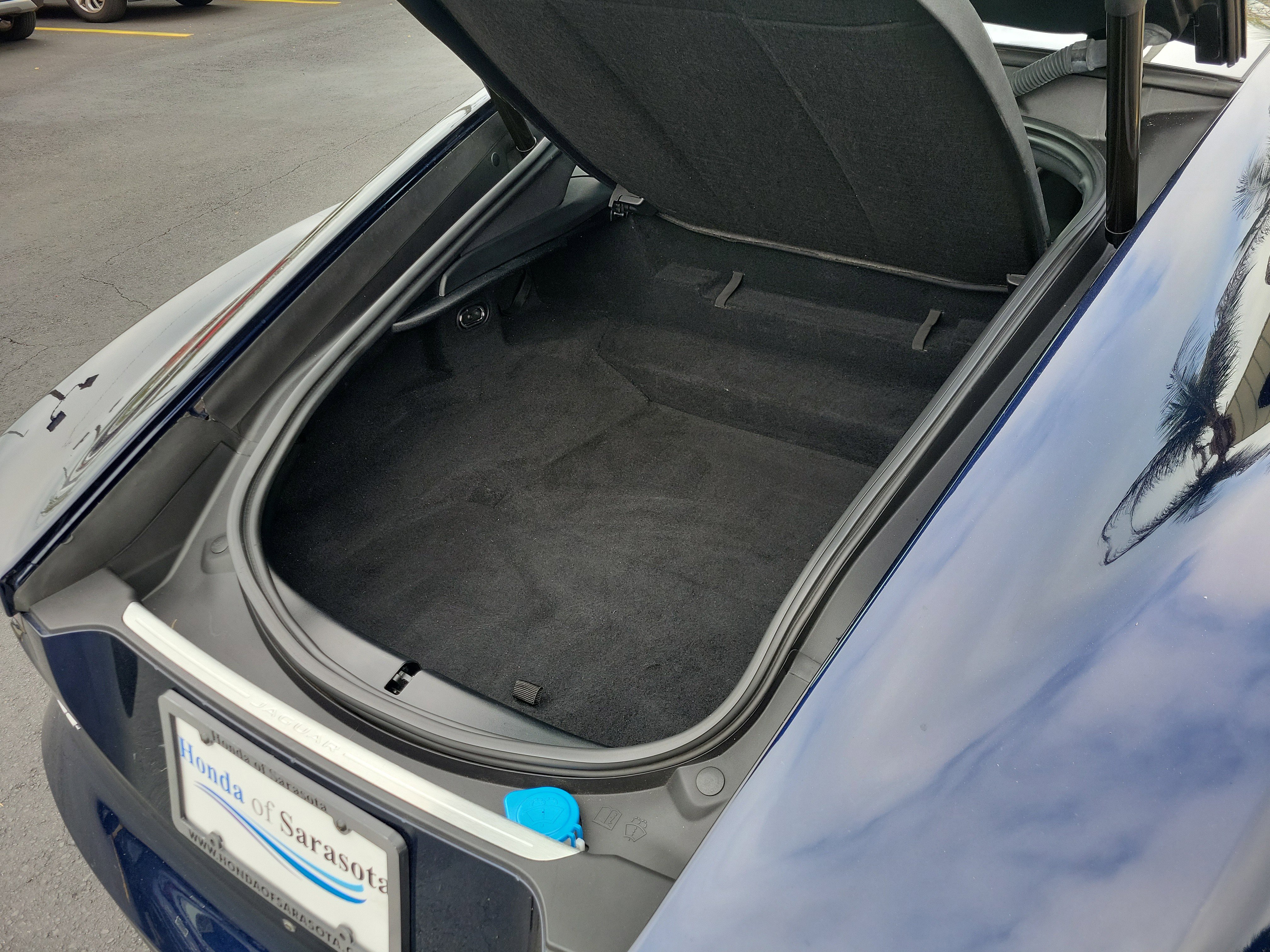 Used 2020 Jaguar F-TYPE Coupe image 12