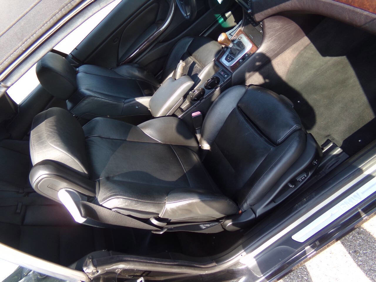 Used 2004 BMW 330Ci Convertible image 29