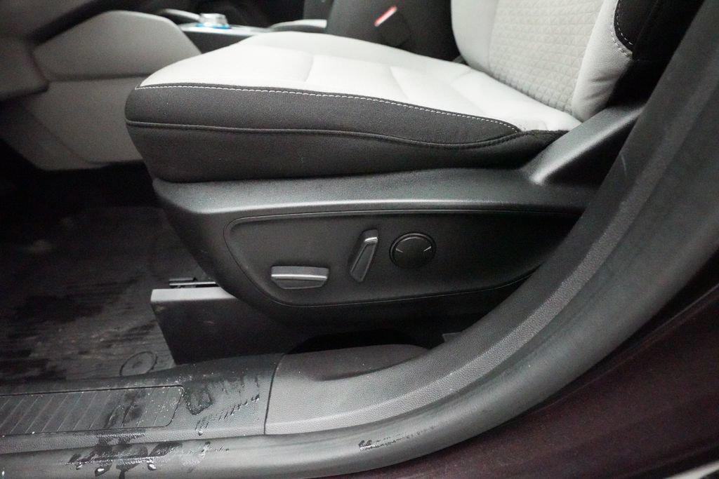 Used 2023 Ford Escape Active w/ Tech Pack #1 AWD/4WD image 28