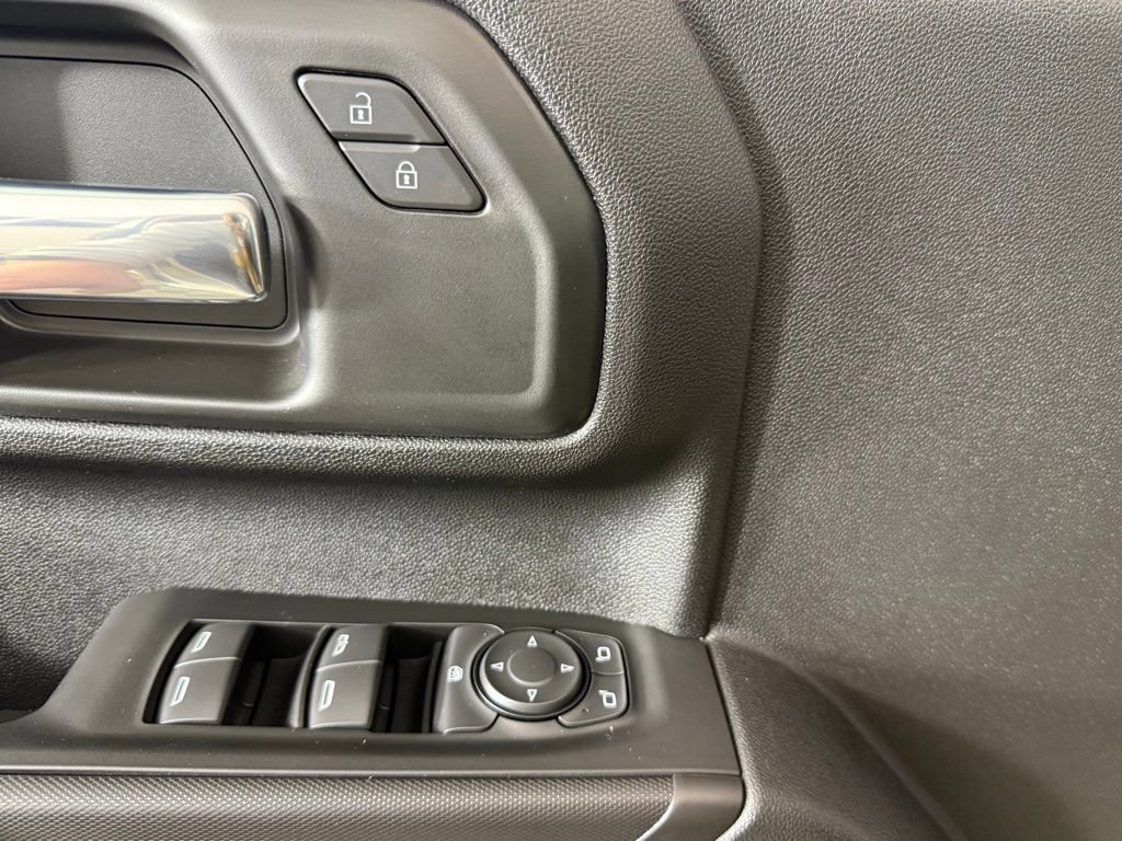 New 2026 Chevrolet Silverado 2500 Custom w/ Custom Convenience Package AWD/4WD image 20