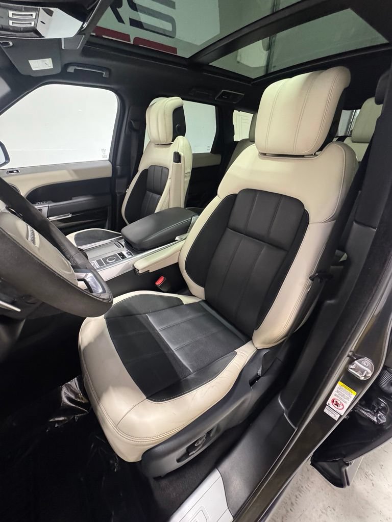 Used 2021 Land Rover Range Rover Sport HST AWD/4WD image 9
