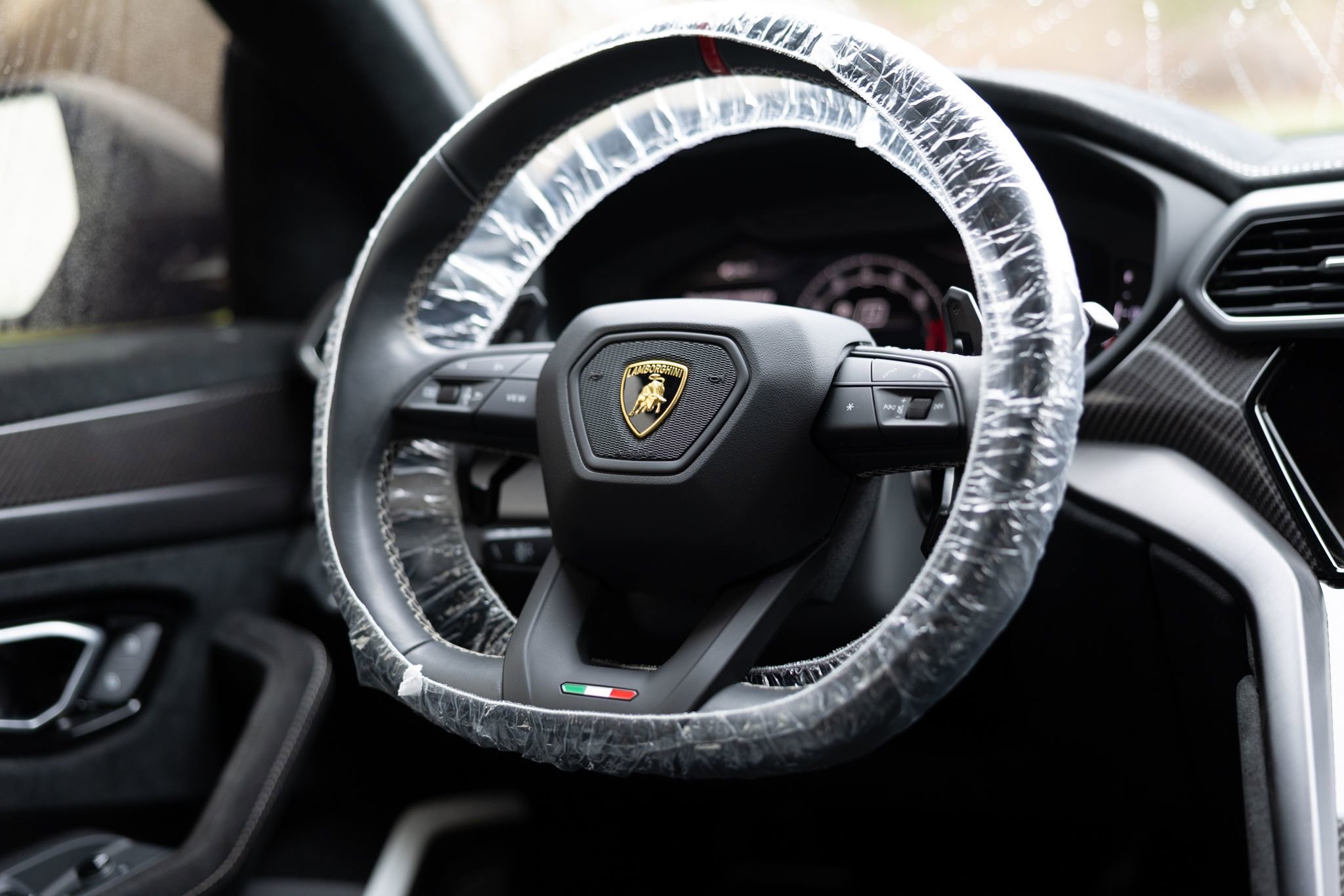 Used 2024 Lamborghini Urus Performante image 24