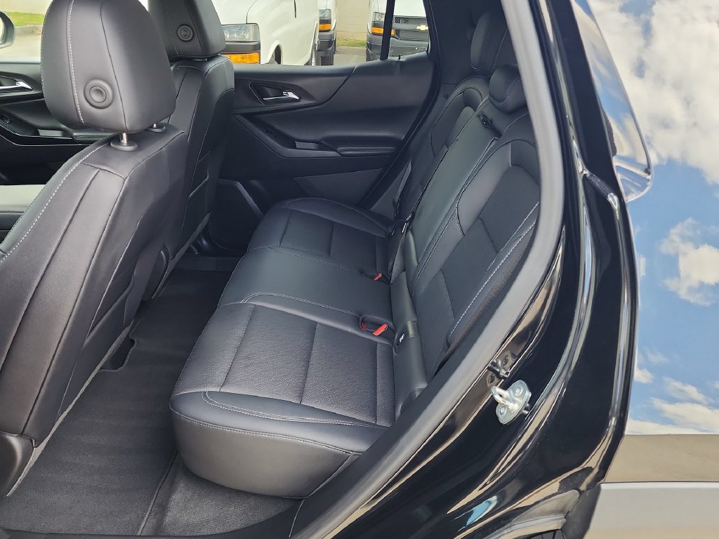 Used 2025 Chevrolet Equinox LT w/ Convenience Package II FWD image 22