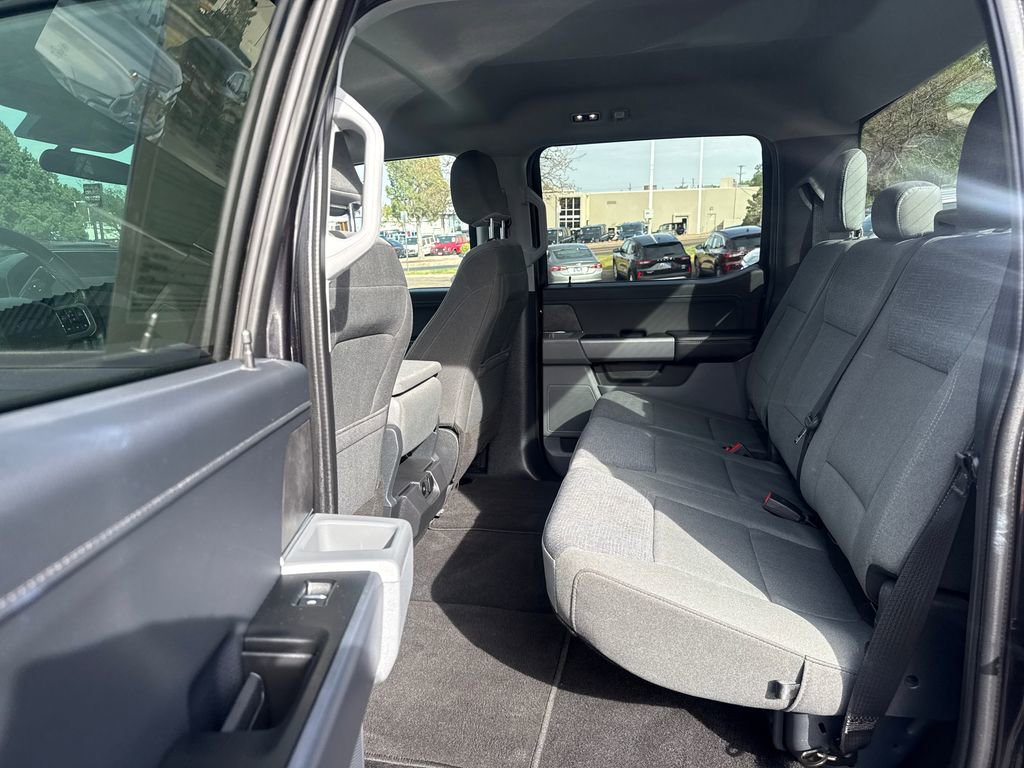 Used 2025 Ford F150 XLT w/ Equipment Group 301A Standard AWD/4WD image 18