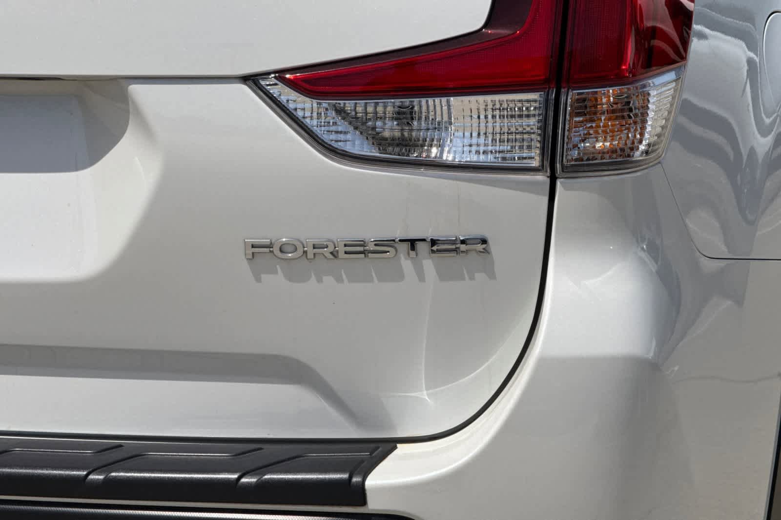 Used 2023 Subaru Forester Limited AWD/4WD image 27