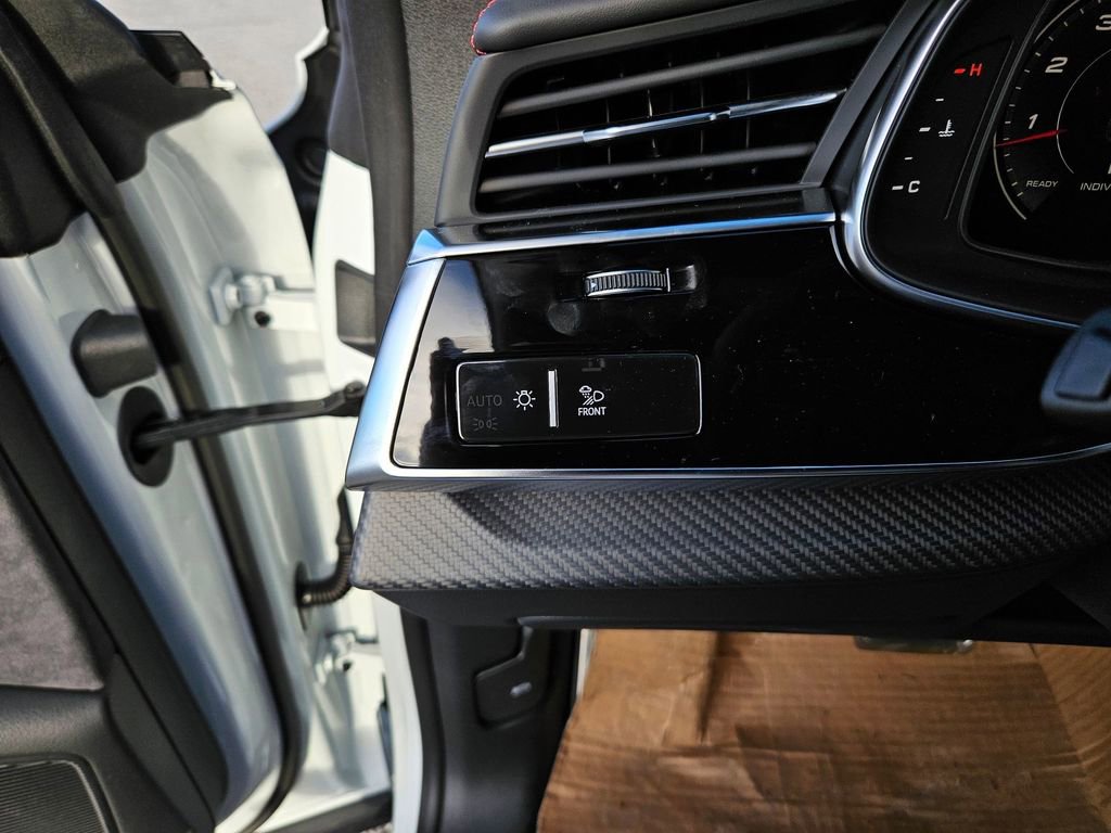 New 2026 Audi SQ8 Prestige image 17