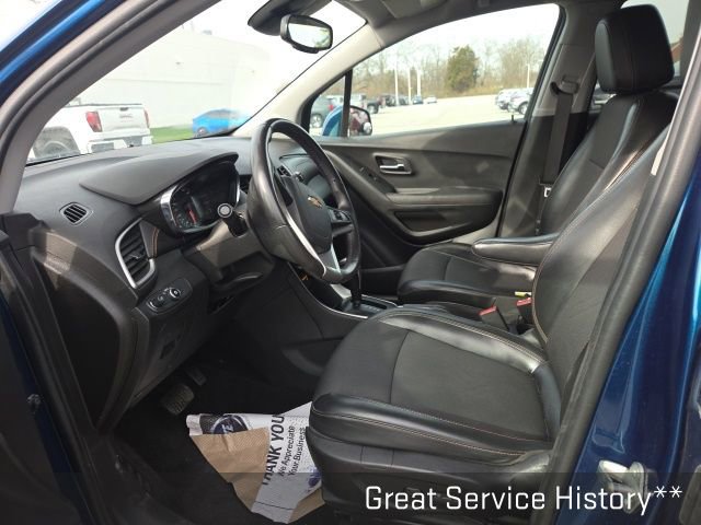 Used 2019 Chevrolet Trax LT w/ LT Convenience Package image 9