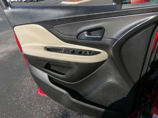 Used 2017 Buick Encore Essence image 13