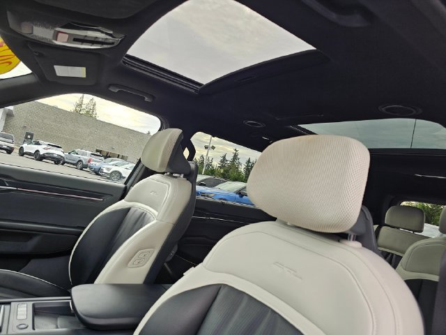 Certified 2024 Kia EV9 GT-Line AWD/4WD image 25