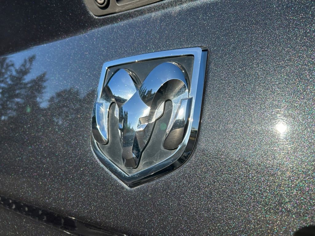 Used 2017 RAM 3500 Laramie AWD/4WD image 32