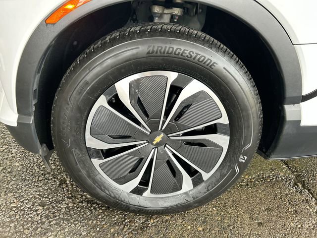 Used 2024 Chevrolet Blazer EV LT AWD/4WD image 32