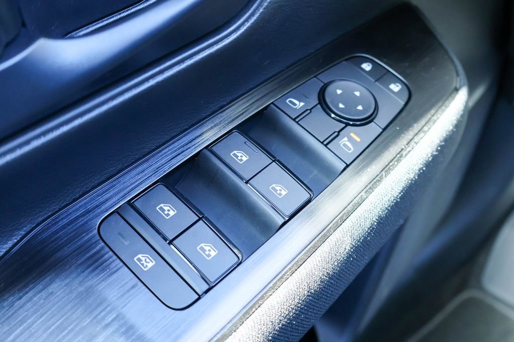 New 2026 Nissan Kicks S image 13