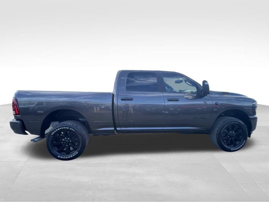 New 2026 RAM 2500 Big Horn AWD/4WD image 11
