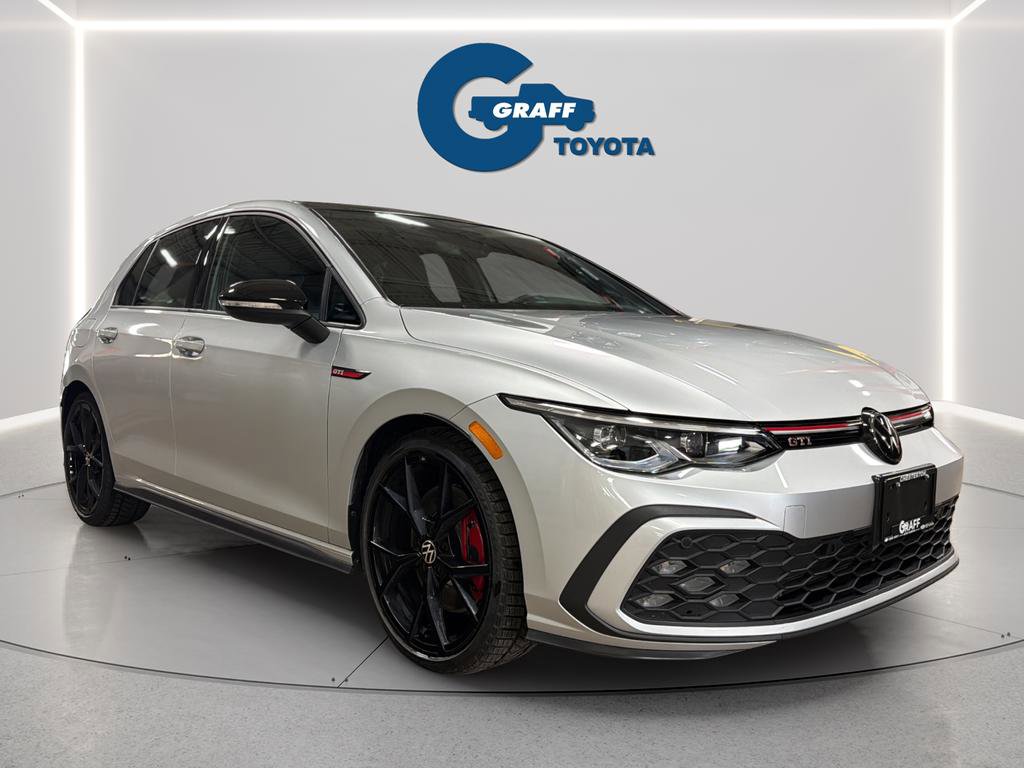 Used 2024 Volkswagen GTI SE FWD image 4