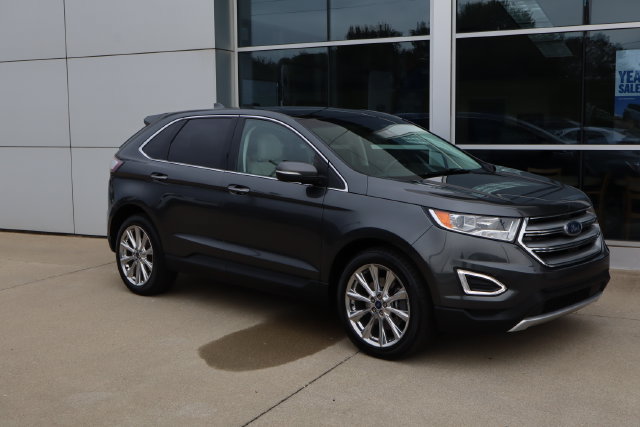 Used 2018 Ford Edge Titanium w/ Equipment Group 301A AWD/4WD image 7