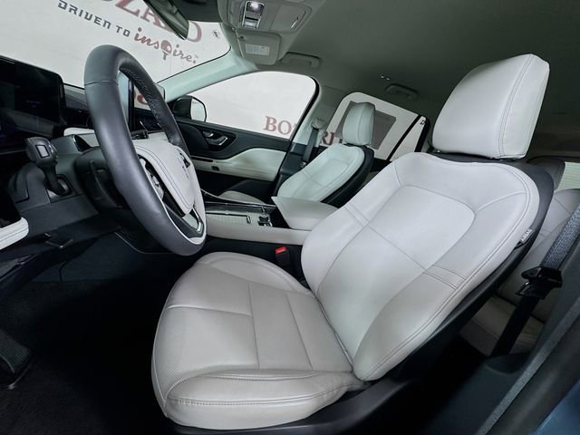 New 2026 Lincoln Aviator 2WD image 22