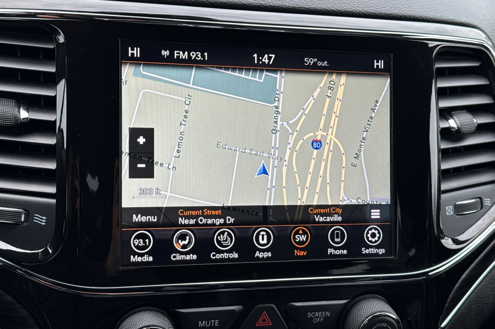 Used 2021 Jeep Grand Cherokee Limited w/ Trailer Tow Group IV image 25