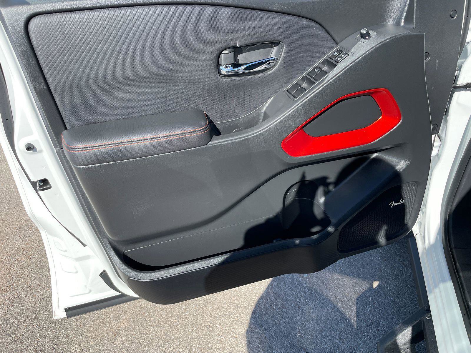 Used 2024 Nissan Frontier PRO-4X w/ Pro Premium Package image 10