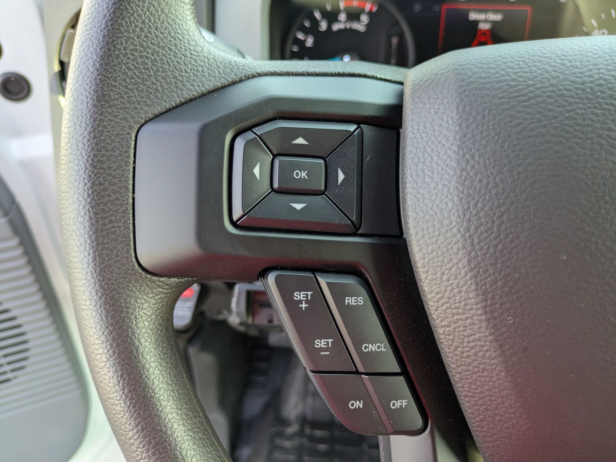 New 2027 Ford F750 2WD Regular Cab Super Duty image 19
