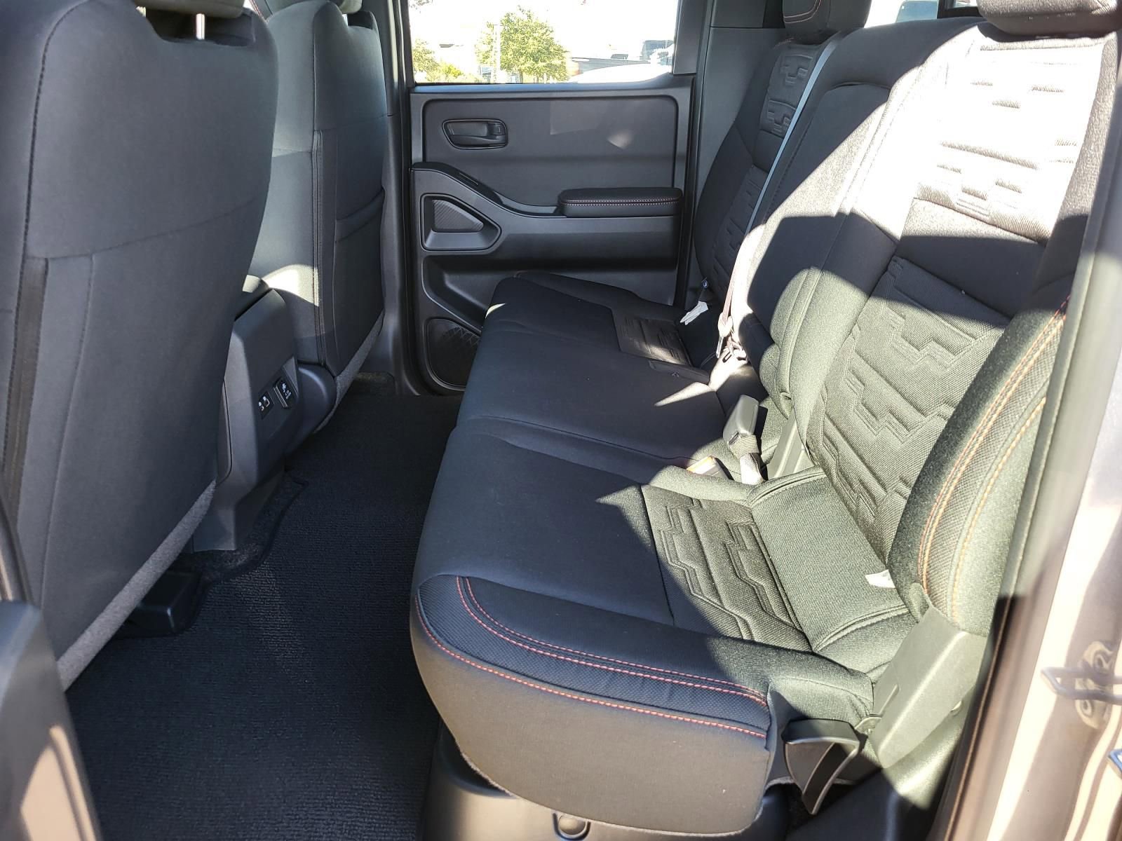 New 2026 Nissan Frontier Pro-X w/ Pro-X Convenience Package image 16