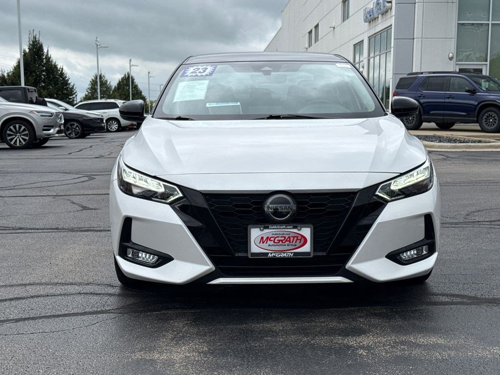 Used 2023 Nissan Sentra SR w/ Midnight Edition Package FWD image 5