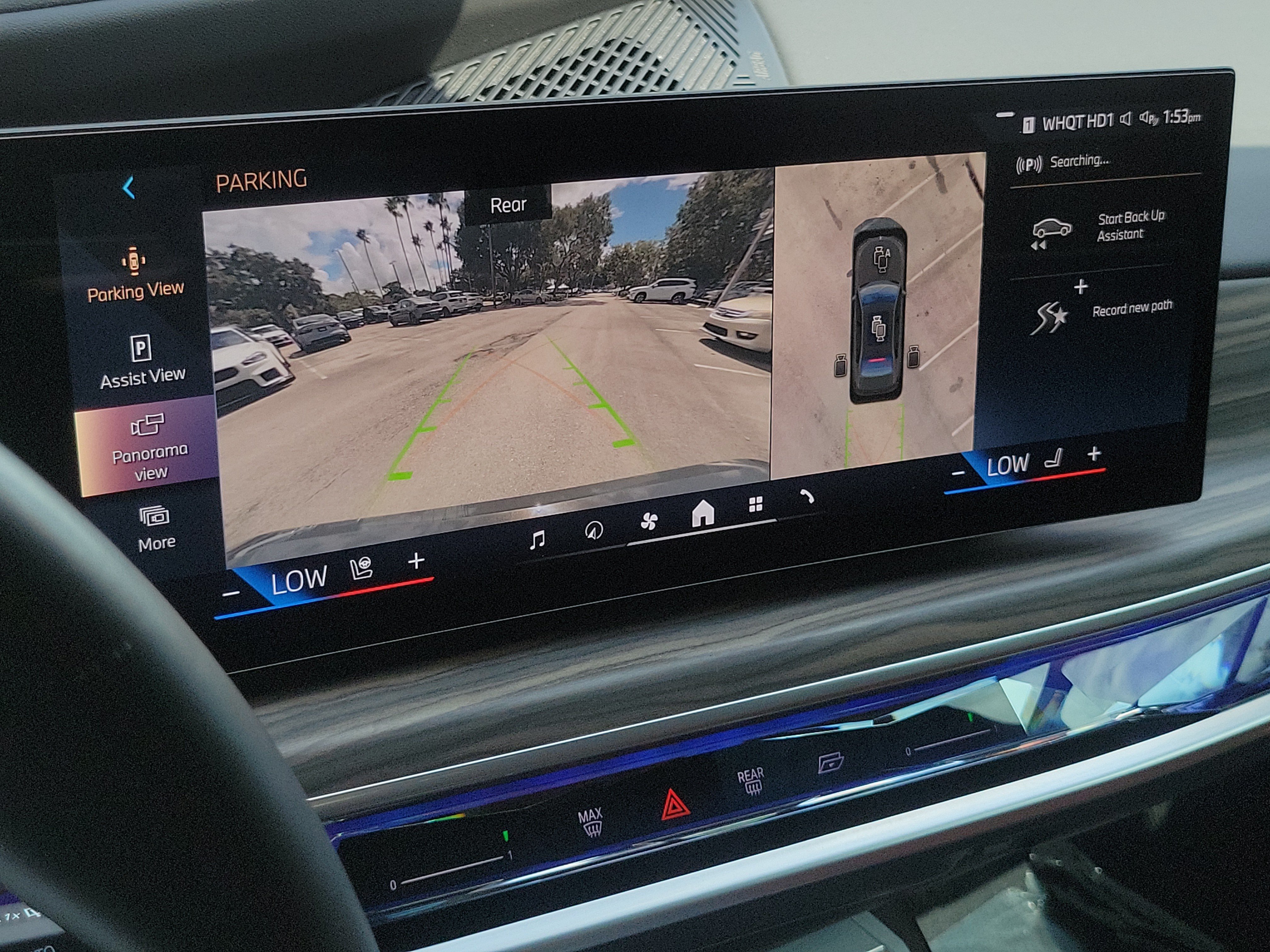 Certified 2023 BMW 740i RWD image 27