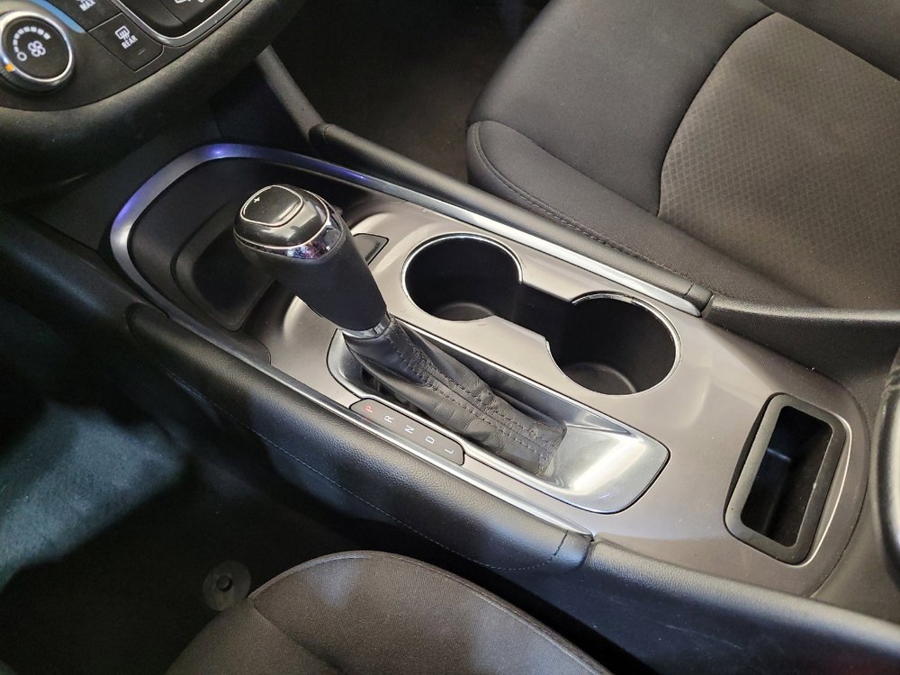 Used 2016 Chevrolet Malibu LT image 26