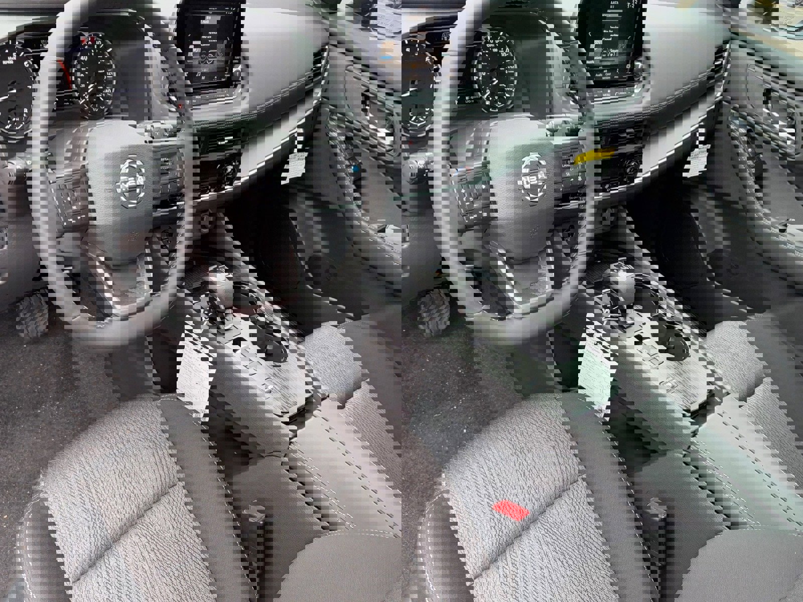 New 2026 Nissan Rogue SV w/ Cold Weather Package image 18