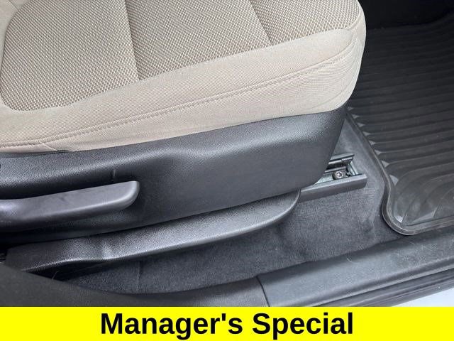 Used 2023 Chevrolet Traverse LS w/ Safety Package image 40