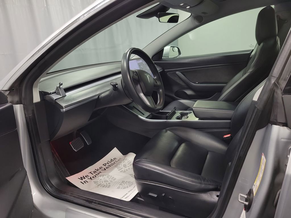 Used 2018 Tesla Model 3 Long Range image 13