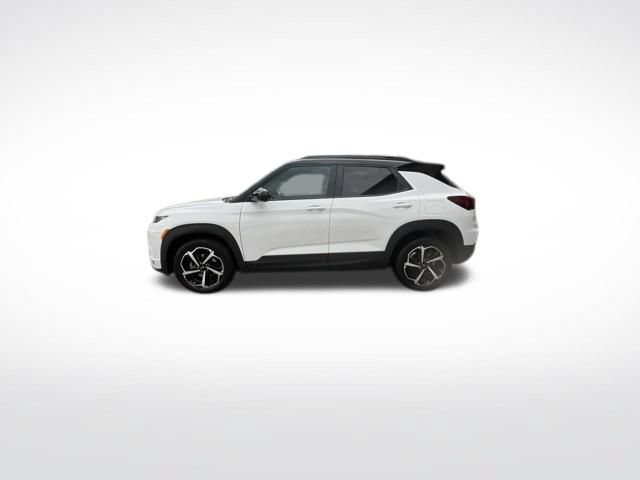Used 2023 Chevrolet TrailBlazer RS w/ Convenience Package FWD image 5