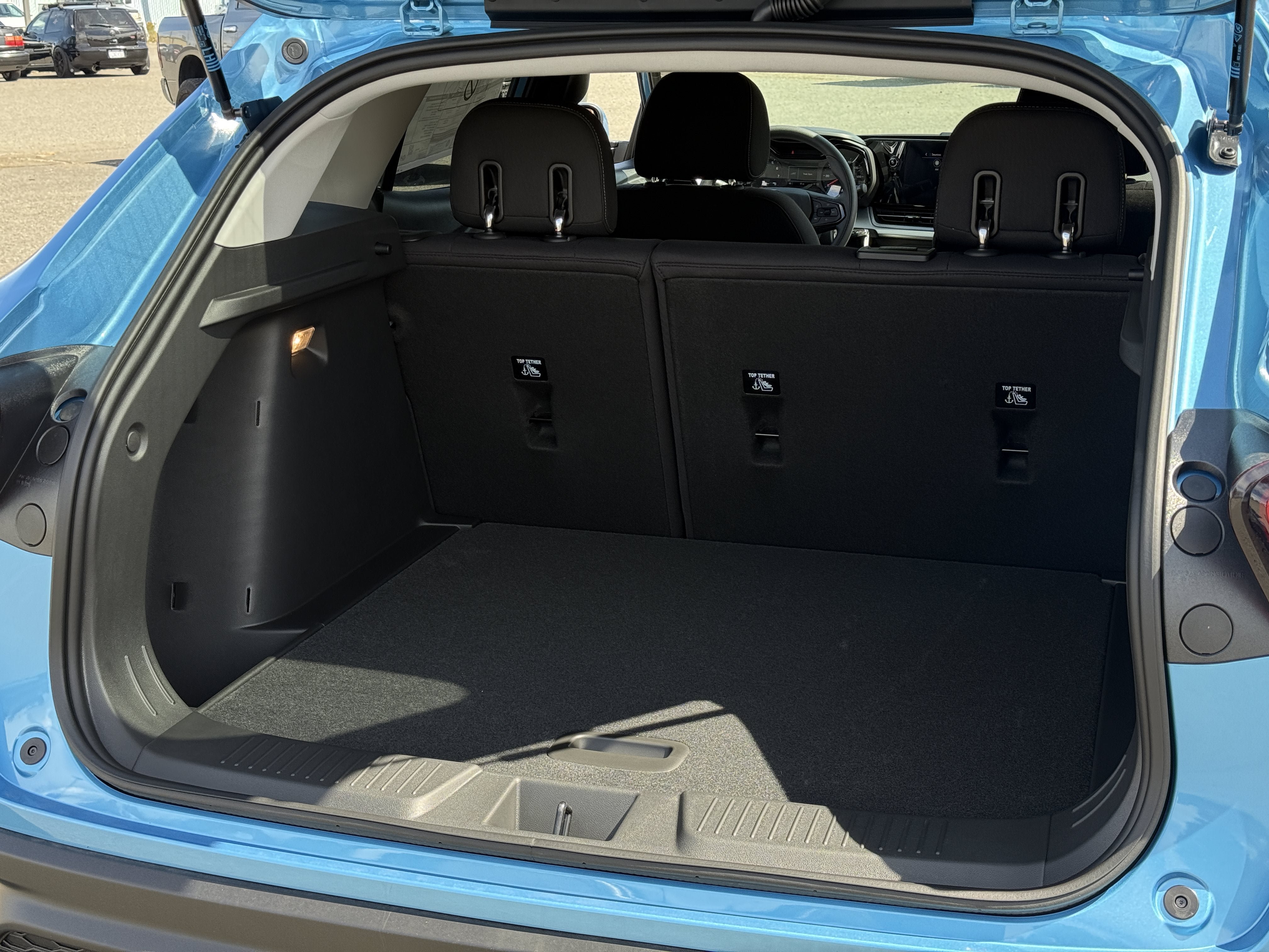 New 2026 Chevrolet Trax LS w/ LS Convenience Package FWD image 31