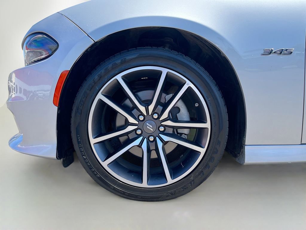 Used 2023 Dodge Charger R/T w/ Plus Group image 30