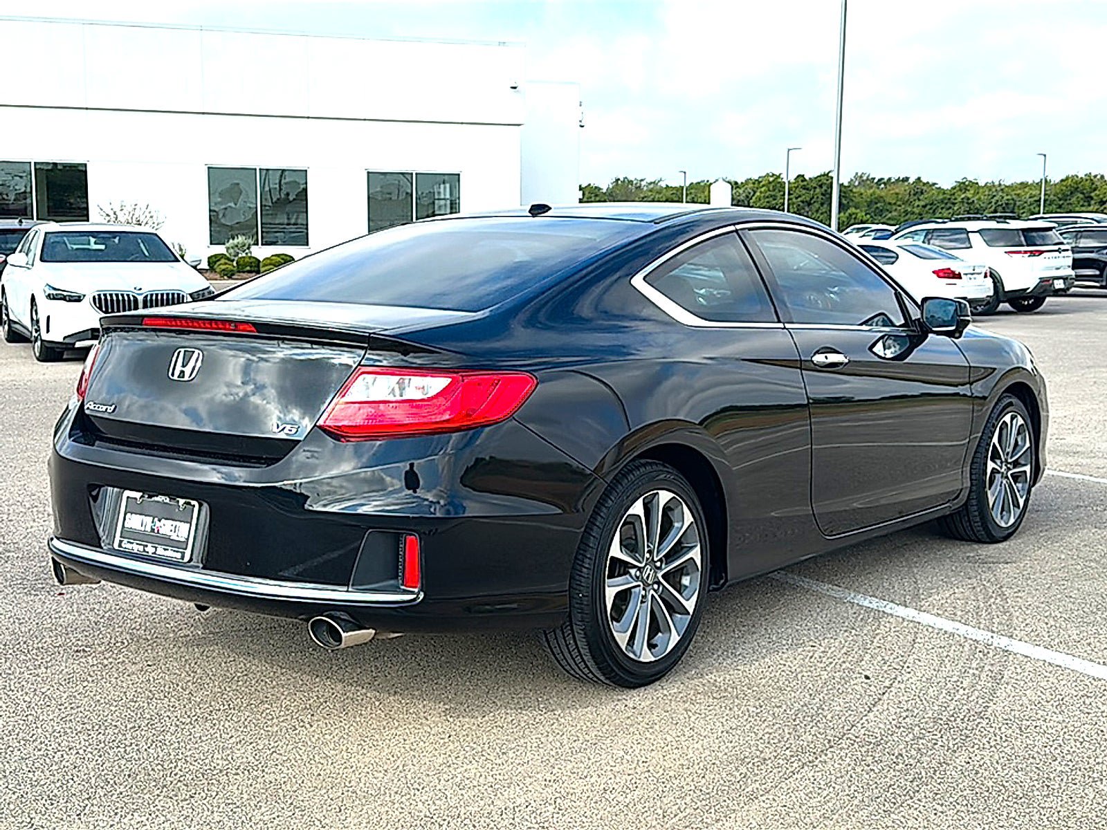 Used 2015 Honda Accord EX-L image 8