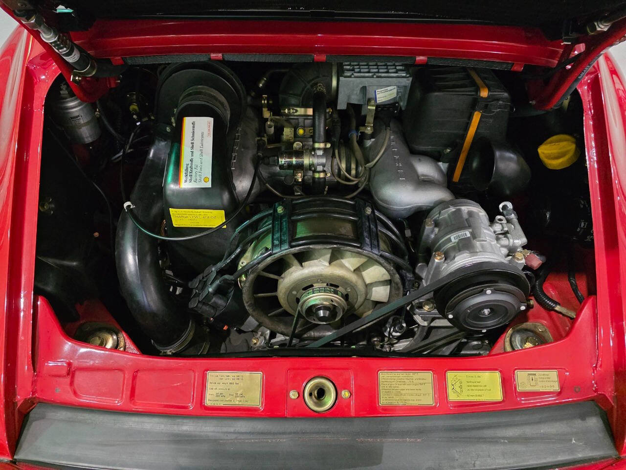 Used 1987 Porsche 911 Carrera RWD image 41