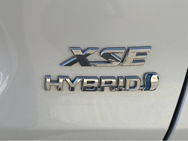 Used 2023 Toyota RAV4 XSE AWD/4WD image 22