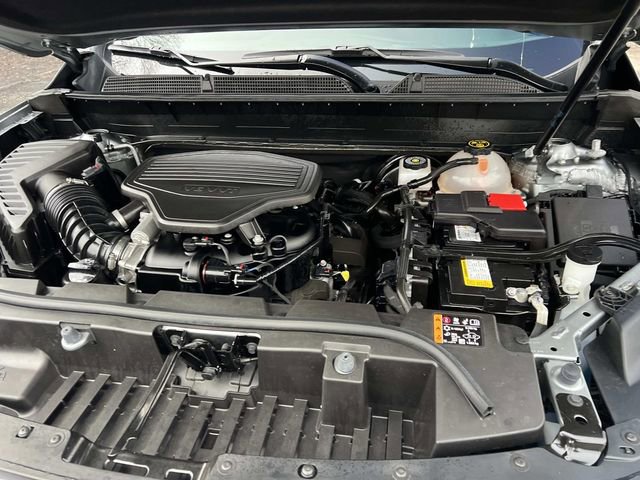 Used 2023 GMC Acadia SLT image 11