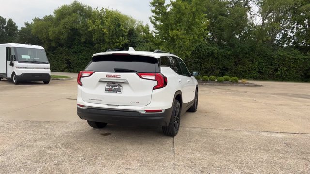 Used 2022 GMC Terrain AT4 w/ Infotainment Package II AWD/4WD image 8