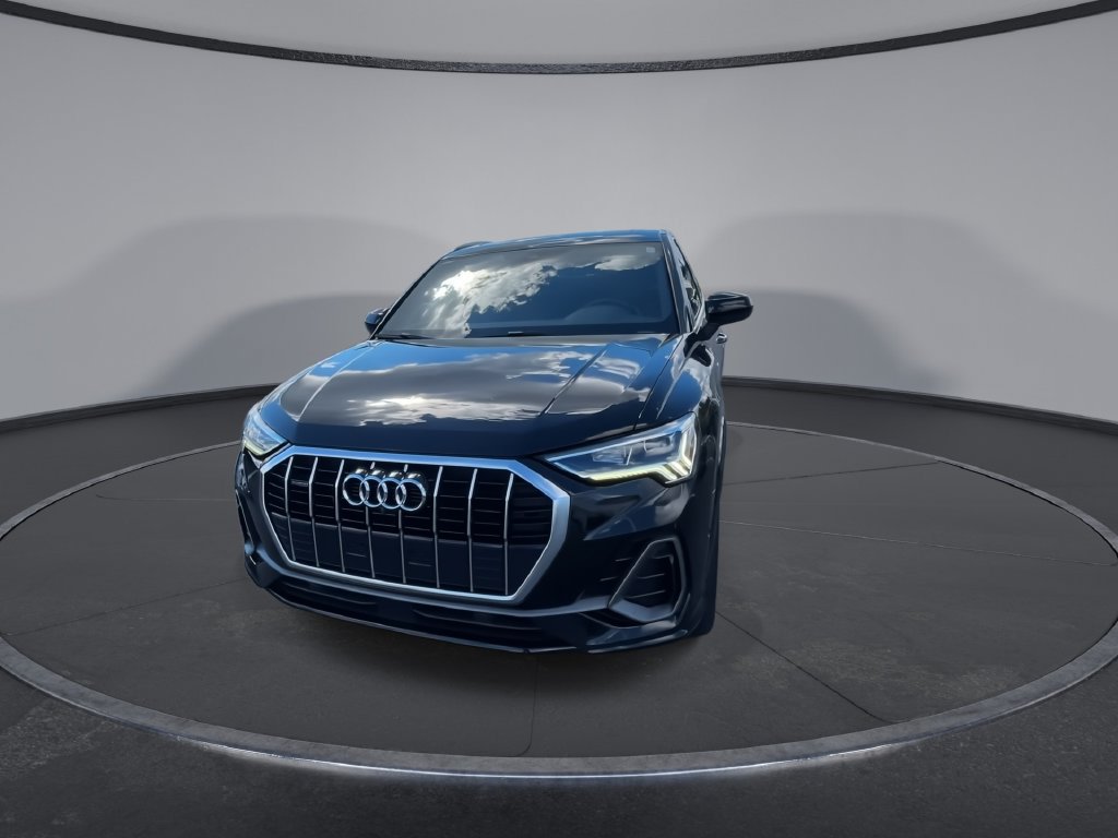Used 2021 Audi Q3 2.0T Premium Plus AWD/4WD image 4