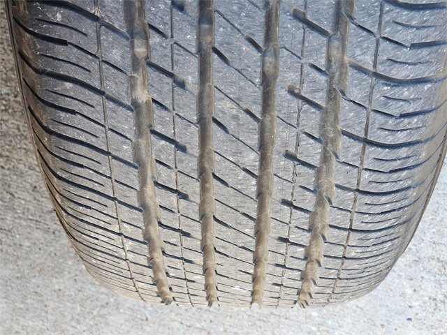 Used 2024 Chrysler Pacifica Touring-L image 10