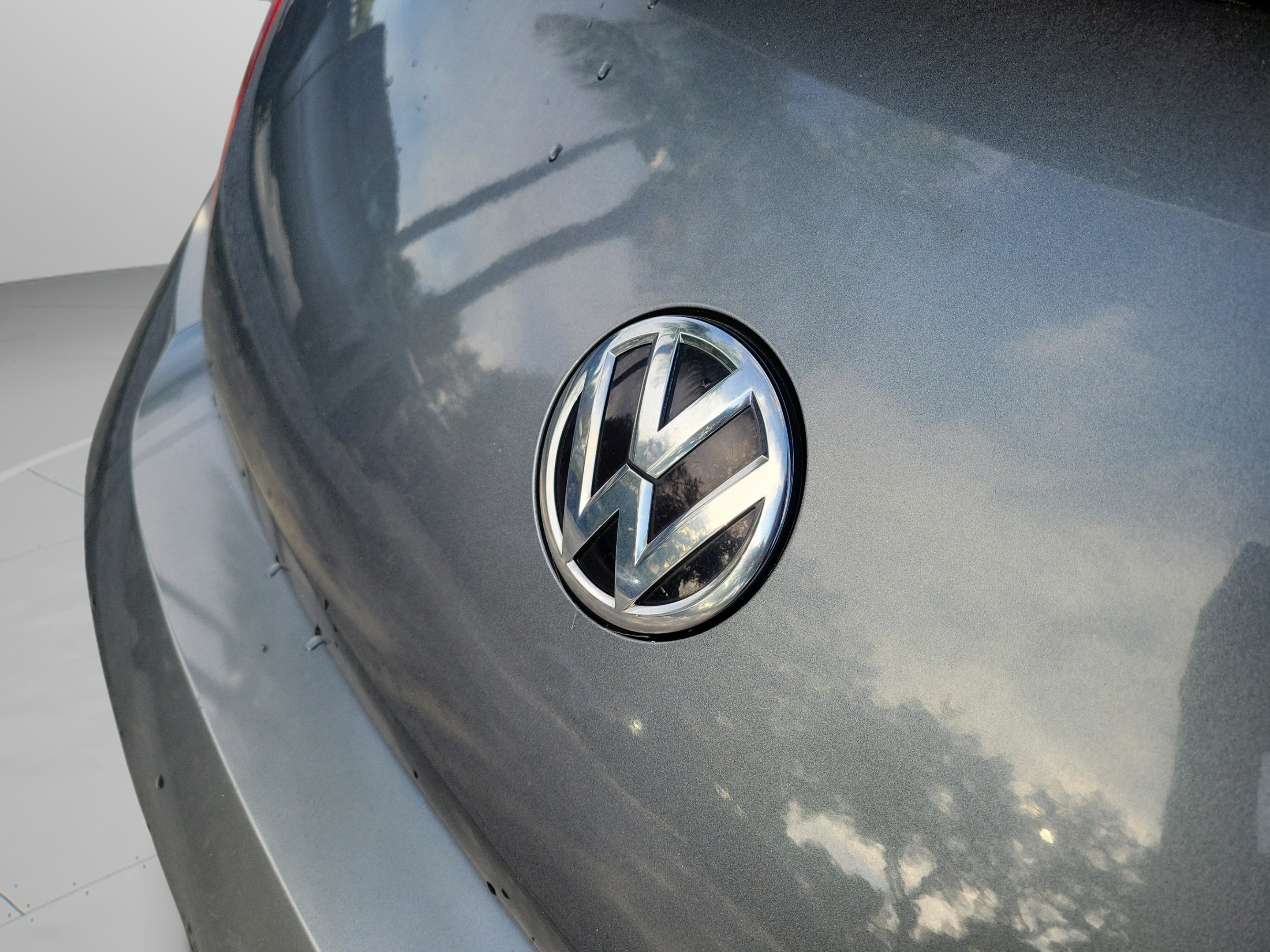 Used 2014 Volkswagen Beetle 2.5 FWD image 30