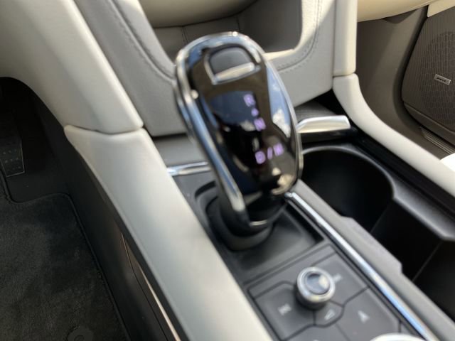 New 2026 Cadillac XT5 Premium Luxury w/ Driver Assist Package AWD/4WD image 23