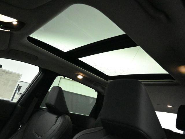 Certified 2025 INFINITI QX60 Luxe image 22