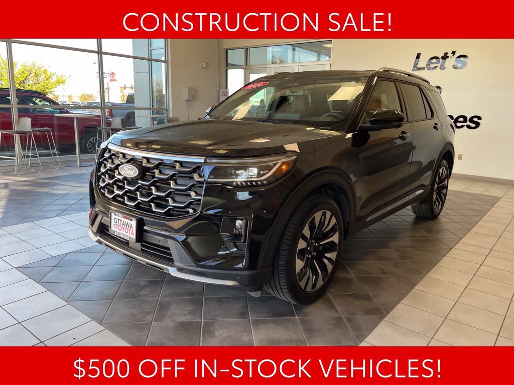 Used 2026 Ford Explorer Platinum w/ LUX Leather Package AWD/4WD image 2
