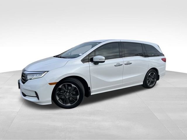 Used 2023 Honda Odyssey Elite image 3