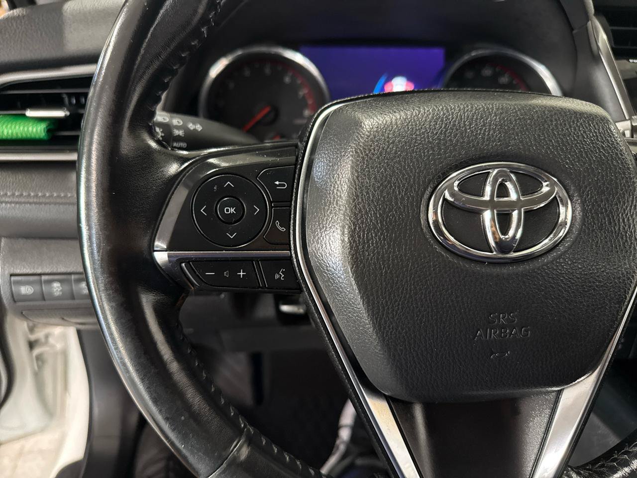 Used 2019 Toyota Camry XSE w/ Driver Assist Package FWD image 14
