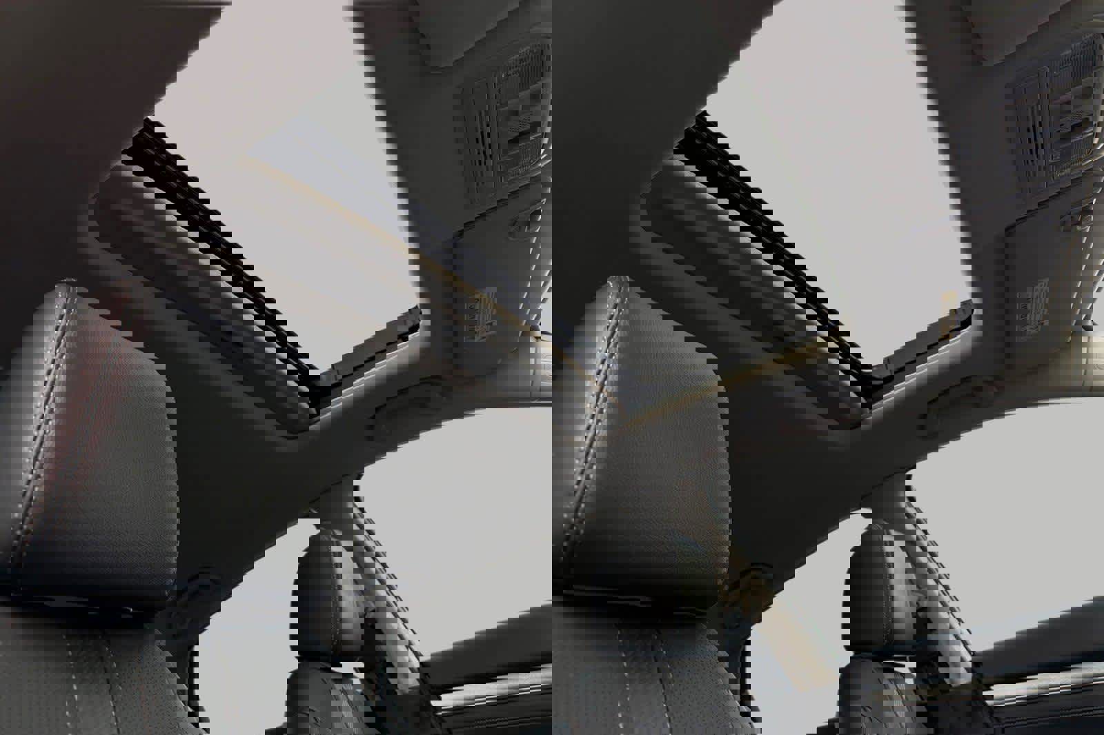 Used 2018 Honda Civic EX-L image 18