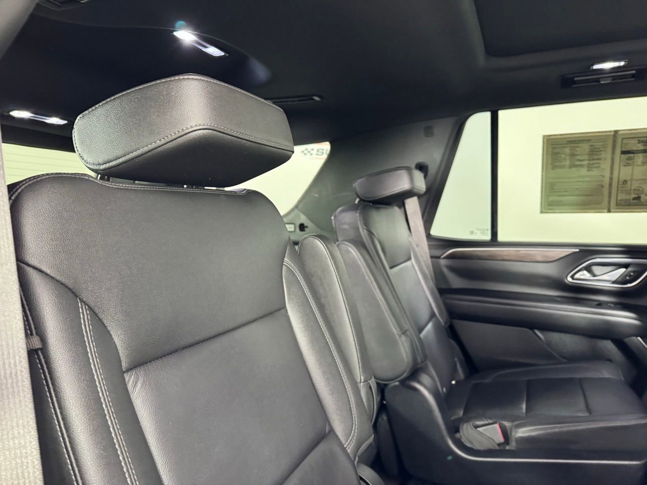 Used 2021 Chevrolet Tahoe Z71 image 27