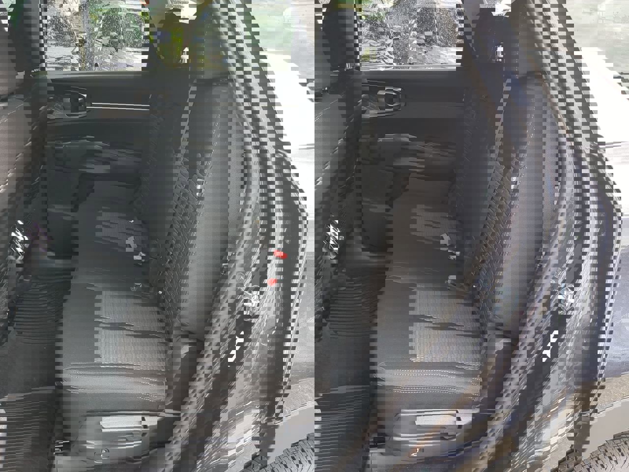 New 2026 Kia Sorento LX image 10