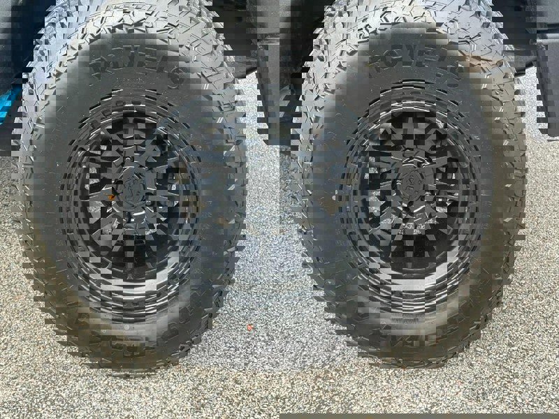 Used 2018 Jeep Wrangler Unlimited Sport w/ Connectivity Group image 5